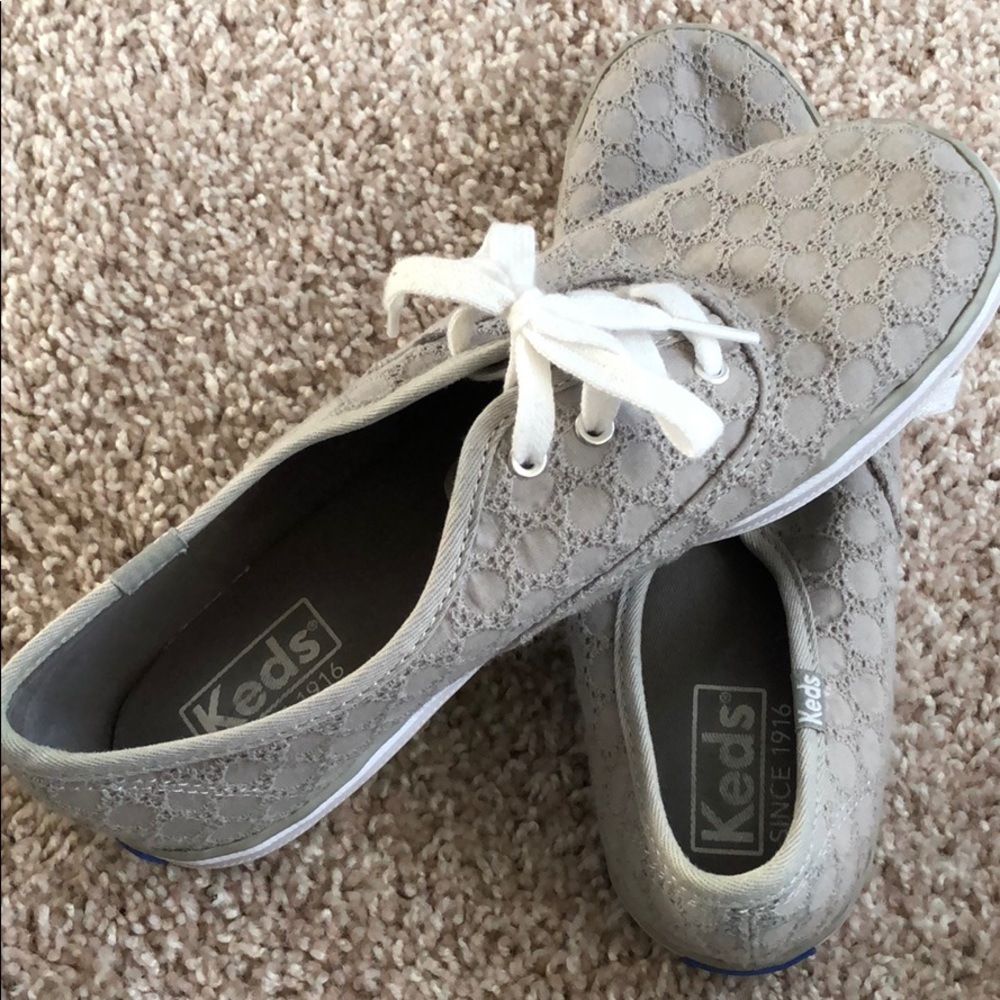 Gray eyelet keds! - Picture 1 of 6